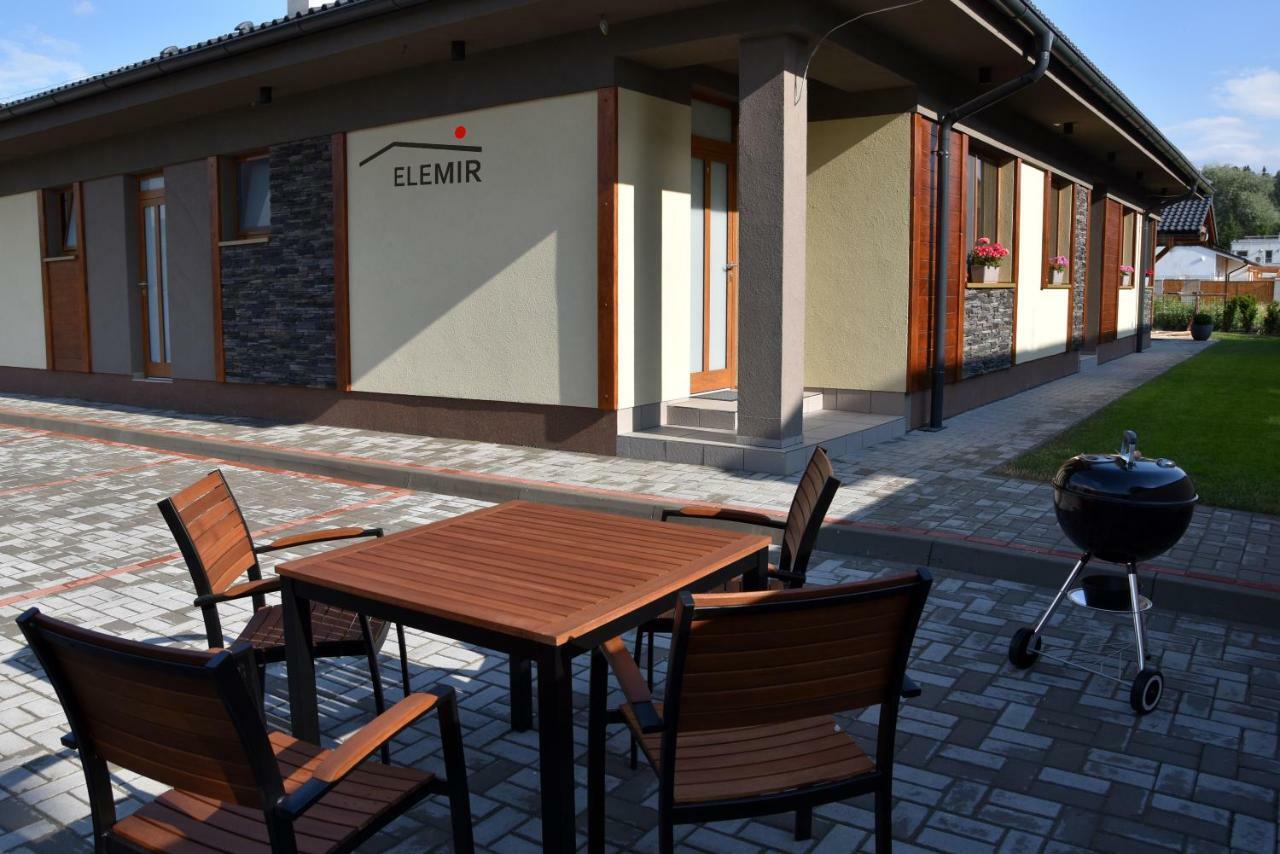 Ferienwohnung Elemir Bešeňová Exterior foto